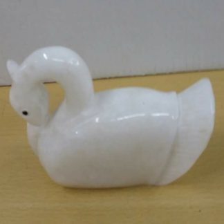 Marble Swan, super white, 5" x 5"